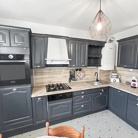 Maison Familiale A 500m Des Plages Avec Jardin